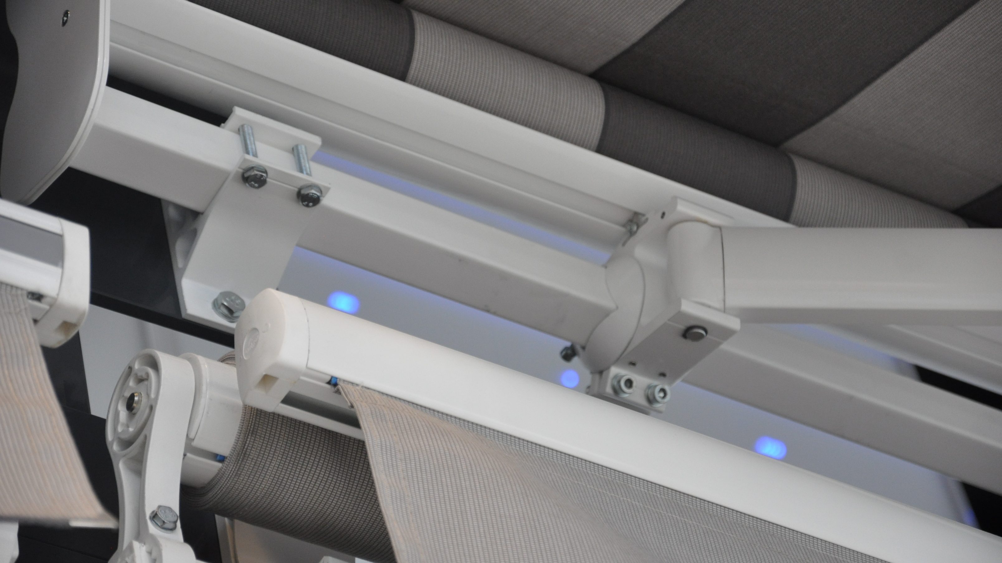 Napellenző javítás