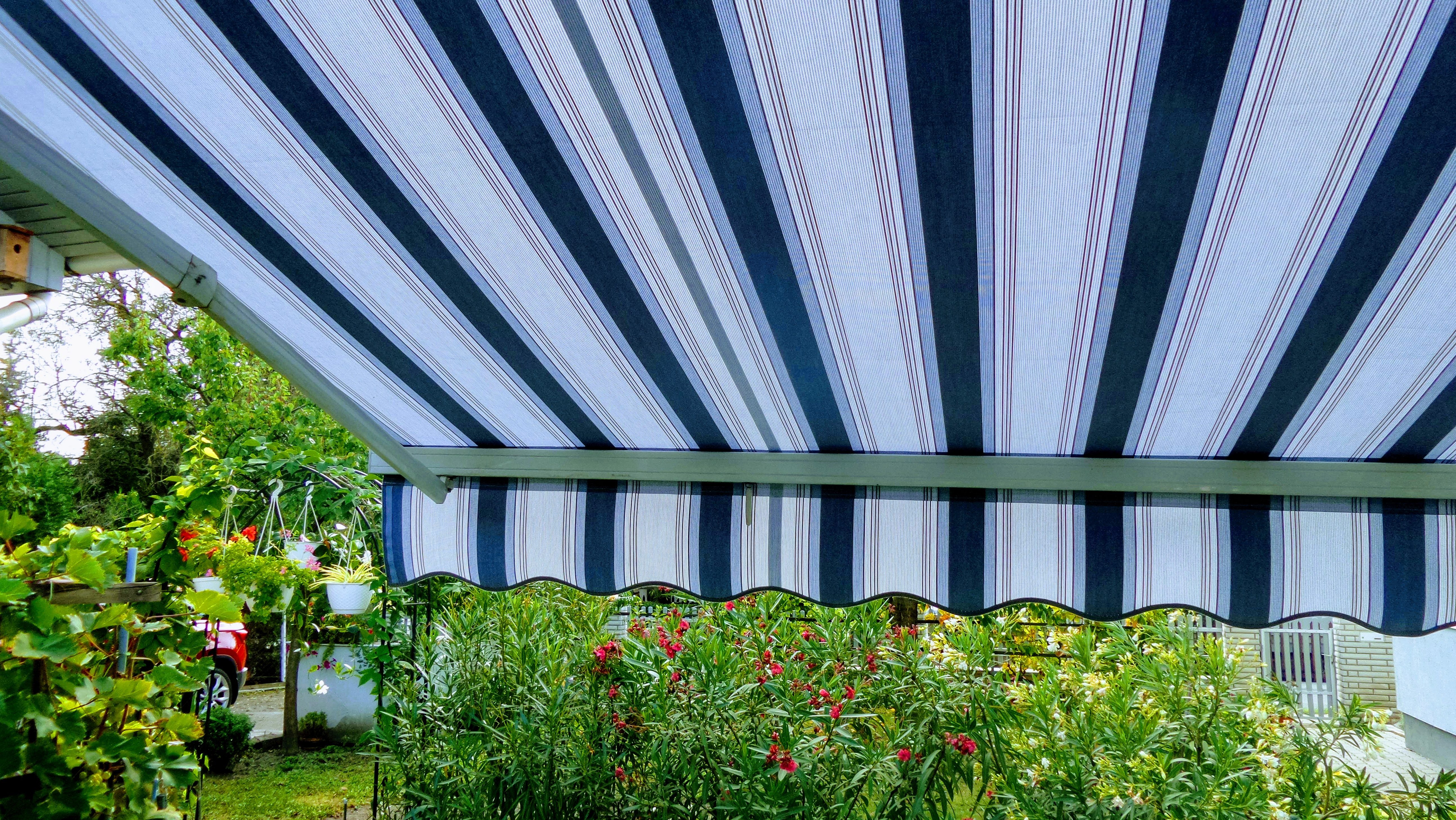 napellenző ponyva csere