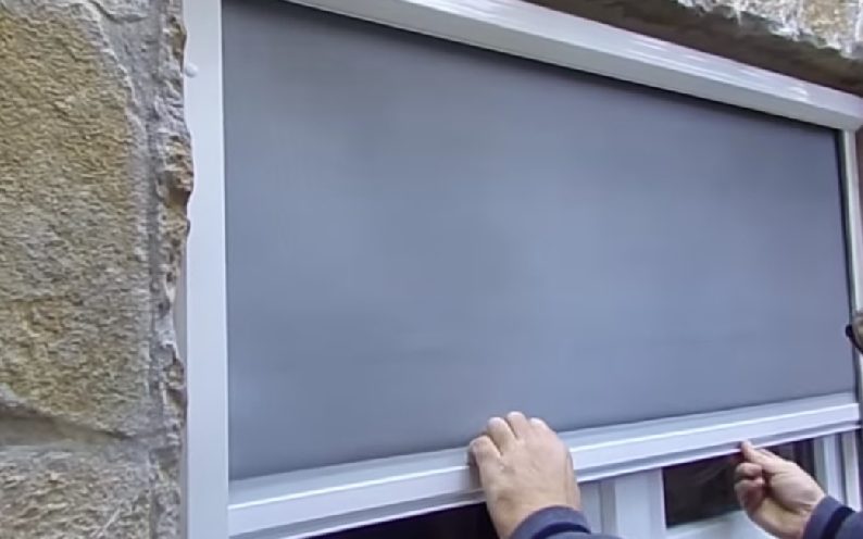 Rolós szúnyogháló javítás