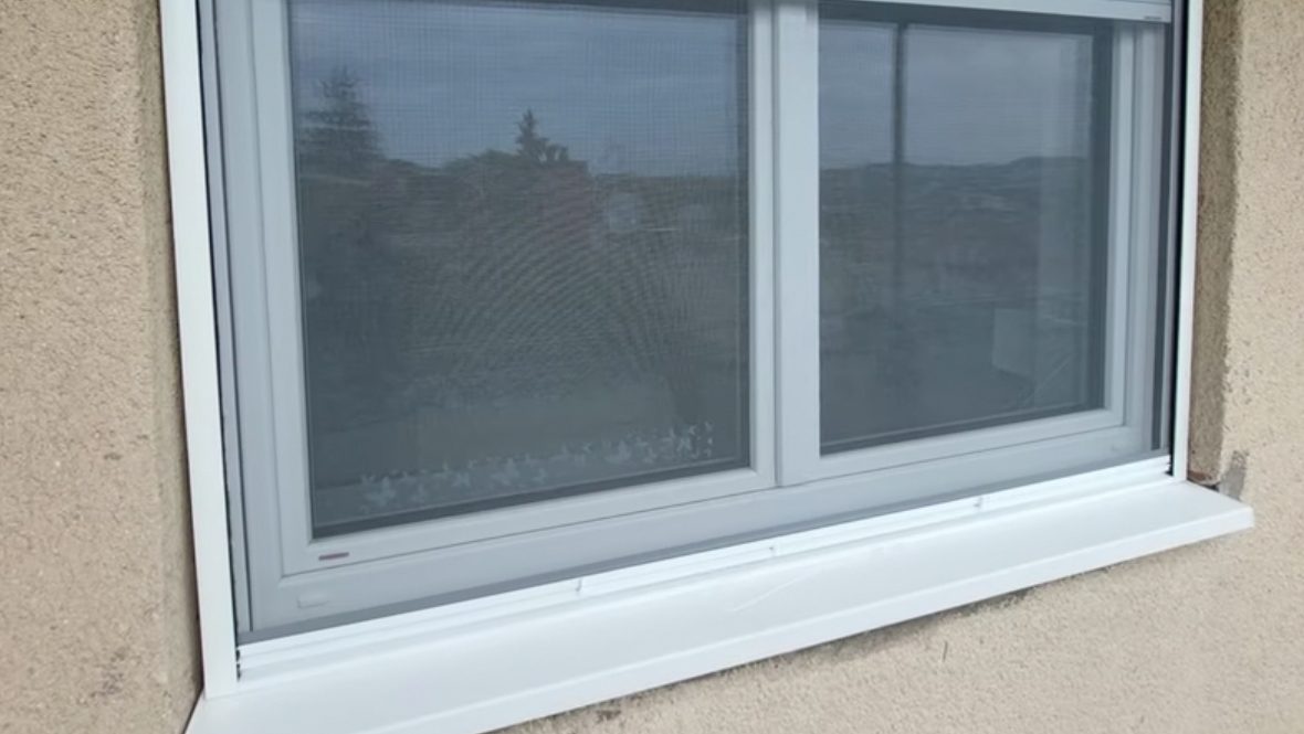 Mobil szúnyogháló javítás